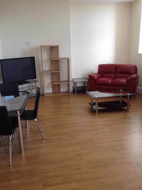 Waterview Deluxe Apartments Барроу-ин-Фернесс Номер фото